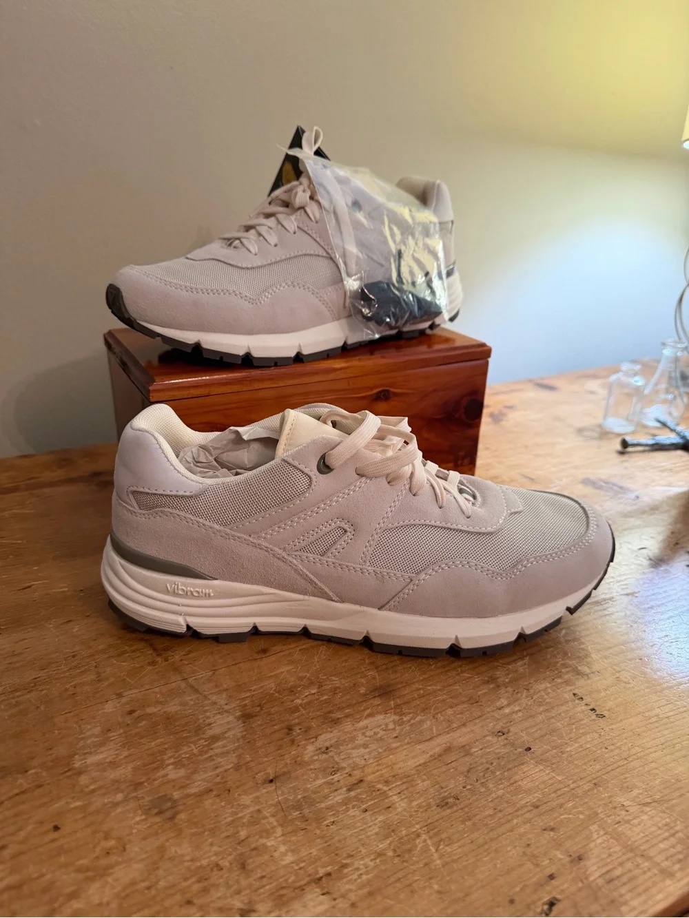 J. Crew Men's White and Light Gray Sneakers